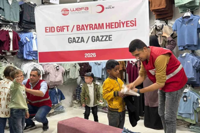 Türk Kızılay’dan Gazzeli çocuklara bayramlık sevinci
