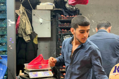 Ankara’da bayram öncesi alışveriş yoğunluğu Ulus Hali’ne de yansıdı
