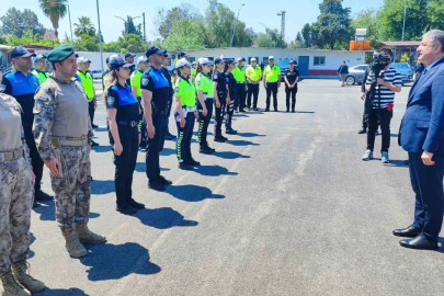 Adana Valisi Yavuz: "Bayram boyunca 35 İHA-SİHA ve dron görev alacak"
