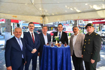 Terme’de geleneksel bayramlaşma töreni
