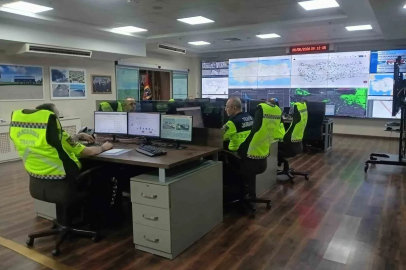Ankara’da jandarmadan bayram öncesi hava destekli trafik denetimi

