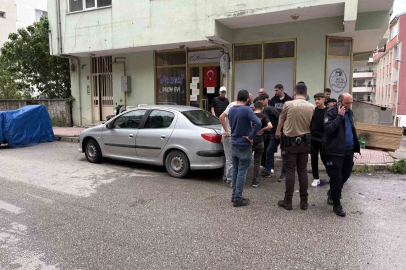 Seyir halindeki otomobil alevlere teslim oldu
