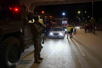 Şırnak’ta bayram alarmı: Bin 800 polisle "Huzur Şırnak" uygulaması
