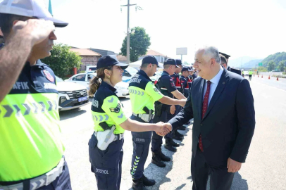 Anadolu’ya Düzce’de 485 bin araç geçti
