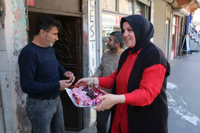 Diyarbakır’da bayram dayanışması sokaklara taştı
