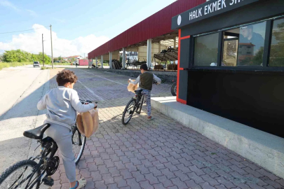 Son teknoloji tesiste üretilen halk ekmeğe yoğun ilgi
