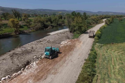 Simav Çayı’nda taşkına önlem
