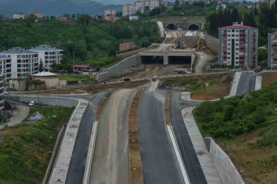 28 kilometre uzunluğundaki Kanuni Bulvarının 20 kilometrelik kısmı ulaşıma açıldı
