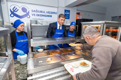 İzmir’in Kent Lokantaları dar gelirliyi rahatlattı
