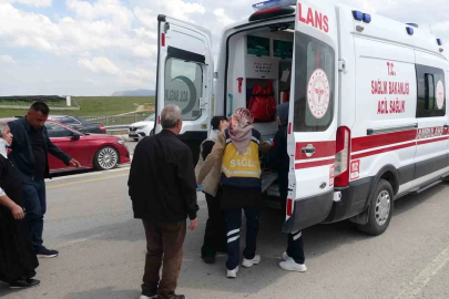 Malatya’da minibüs ile hafif ticari araç çarpıştı: 8 yaralı
