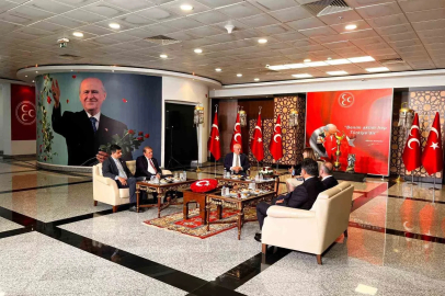 CHP’den MHP’ye bayram ziyareti
