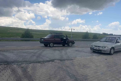 İki otomobilin çarpıştığı kazada bir kişi yaralandı

