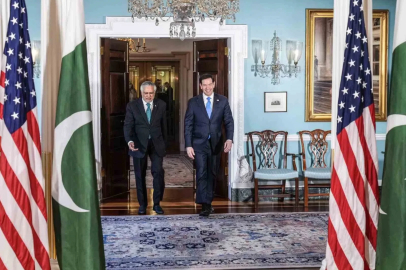 Pakistan Dışişleri Bakanı Dar, ABD’li mevkidaşı Rubio ile bir araya geldi

