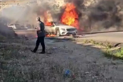 Gaziantep’te seyir halindeki lüks otomobil alev alev yandı
