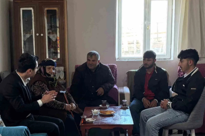 Kaymakam Tutal’dan şehit ailesine bayram ziyareti
