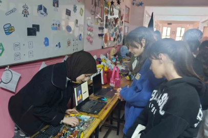 Muradiye MTAL’den ortaokul öğrencilerine bölüm tanıtım sergisi
