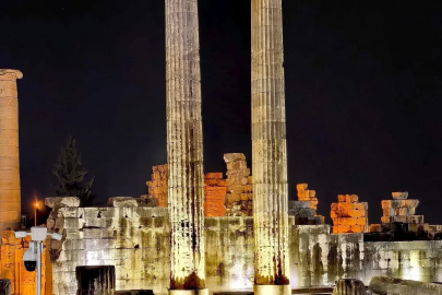 Didim Apollon Tapınağı, gece de ziyaret edilebilecek
