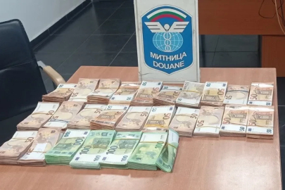 Kapıkule karşısındaki Bulgaristan gümrüğünde 96 bin 850 euro ele geçirildi
