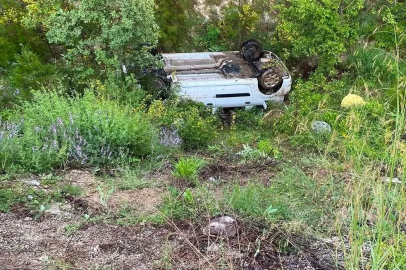 Burdur’da otomobil takla attı: 1 ölü, 2 yaralı
