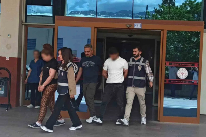 Konya’da sahte altın satan şüpheliler yakalandı
