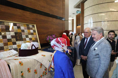Melikgazi’de kadınların bin bir emekle yaptığı el ürünleri sergisi göz kamaştırdı
