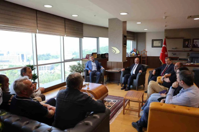 Çalışan Gazeteciler öneri ve taleplerini Rektör Prof. Dr. Sözbir’e anlattılar
