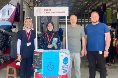 Çarşıda pazarda sağlıkla ilgili bilgilendirme
