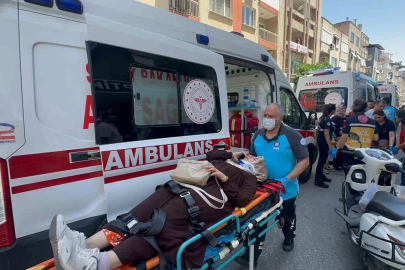 Nazilli’de yaya geçidinde korkutan kaza: 5 yaralı
