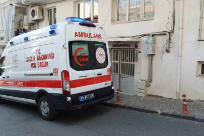 Yaşlı kadın evinde ölü bulundu
