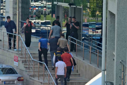 Zonguldak’ta evlilik vaadiyle 10 milyon liralık dolandırıcılık şüphelileri yakalandı
