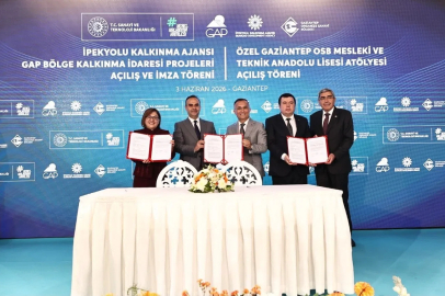 Yeni kalkınma hamleleri için imzalar atıldı
