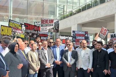 AK Partili Şimşek’ten Tepebaşı Meclisi tepkisi: "Mecliste mikrofon kapatarak gerçeklerin üzerini örtemezsiniz"
