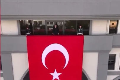 Osmaniye’de belediye personelinden ay-yıldızlılara moral videosu
