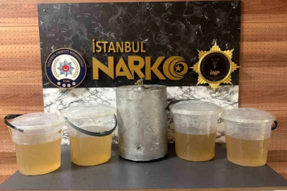 Güngören’de uyuşturucu operasyonu: Alüminyum kazandan 40 kilo sıvı metamfetamin çıktı
