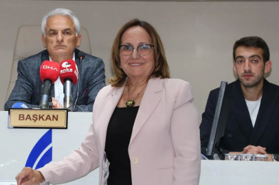 Güzelbahçe Belediyesi’nde Başkanvekili Ayşe Akın oldu
