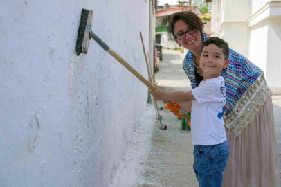 Menteşe’de 1 ton kireç dağıtıldı
