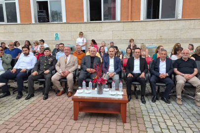 Bandırma’da hayat boyu öğrenme şenliği ve yılsonu sergisi açıldı
