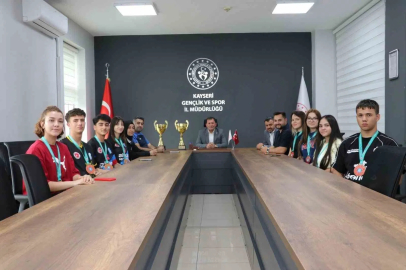 Dünya Kupası’ndan Kayseri’ye madalya yağmuru
