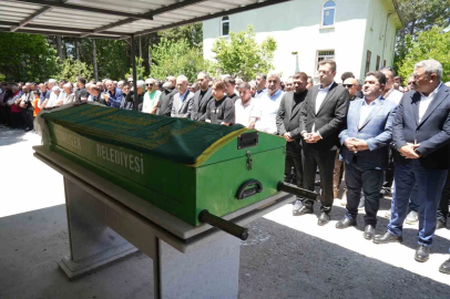 Selde hayatını kaybeden kadın son yolculuğuna uğurlandı
