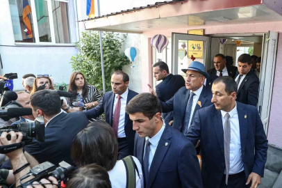 Ermenistan Başbakanı Paşinyan: "Türkiye ile diplomatik ilişkilerin kurulmasını bekliyorum"

