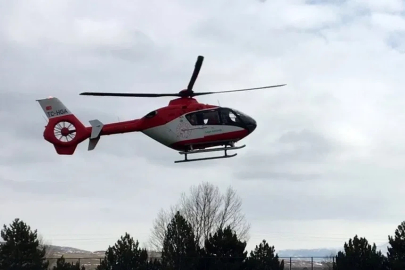 Nefes darlığı yaşayan hasta ambulans helikopterle Erzincan’a sevk edildi
