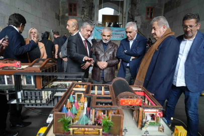Çifte Minareli Medrese’de sanat rüzgarı
