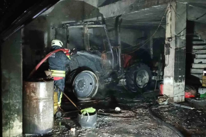 Bafra’da sanayi sitesinde korkutan yangın: İş yerinde büyük hasar
