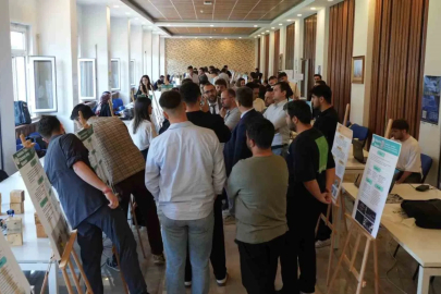 KBÜ Bilişim Teknolojileri MYO’da bitirme projeleri tanıtıldı
