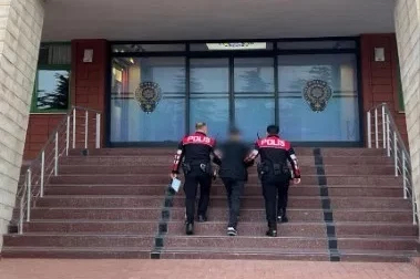 Isparta’da 36 yıl 11 ay hapis cezası bulunan hükümlü yakalandı
