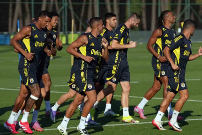Fenerbahçe, Avusturya’da yapacağı kampta 3 hazırlık maçı oynayacak
