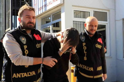 37 haftalık hamile eşini bacaklarından vurmuştu: Sanığın tutukluluğuna devam kararı

