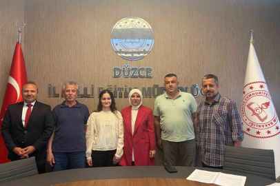 Yaşayan diller ve lehçeler komisyonu toplandı
