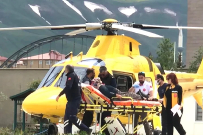 Erzurum’da zamana karşı yarış: Kalp krizi geçiren hasta ambulans helikopterle hastaneye yetiştirildi
