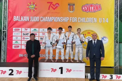 Manisalı sporcular Balkan Şampiyonası’ndan 4 madalya ile döndü
